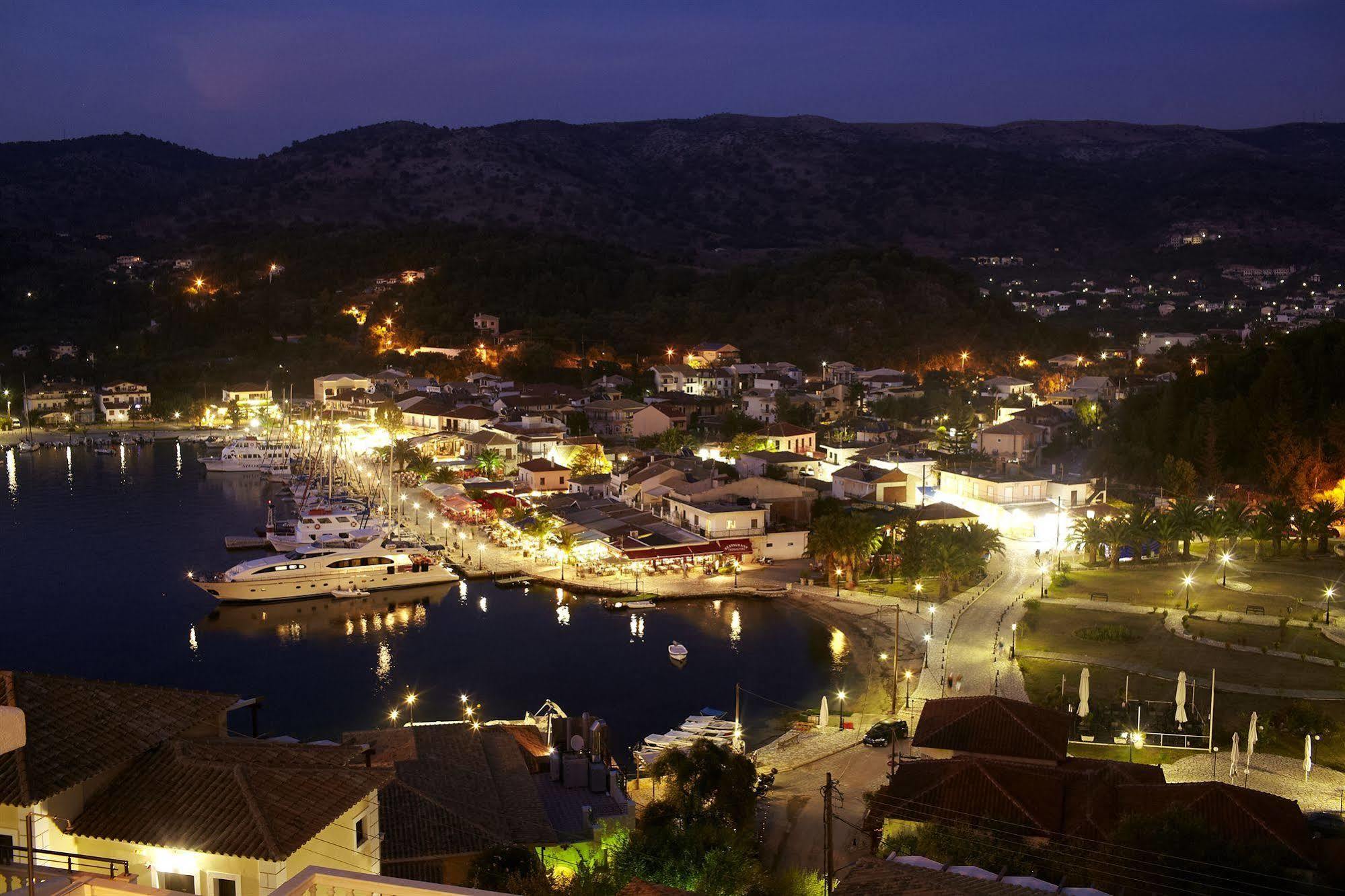 Panorama Botsaris Apartments Sívota エクステリア 写真