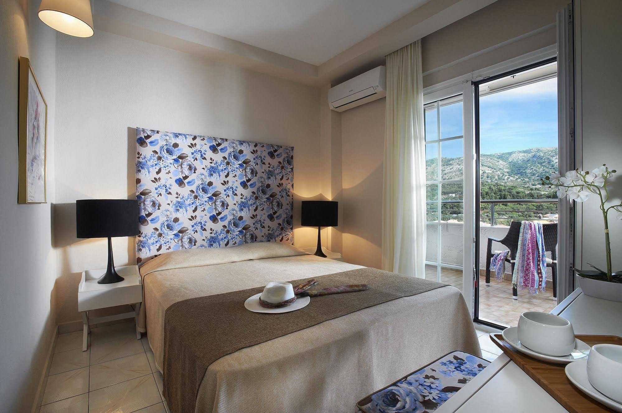 Panorama Botsaris Apartments Sívota エクステリア 写真