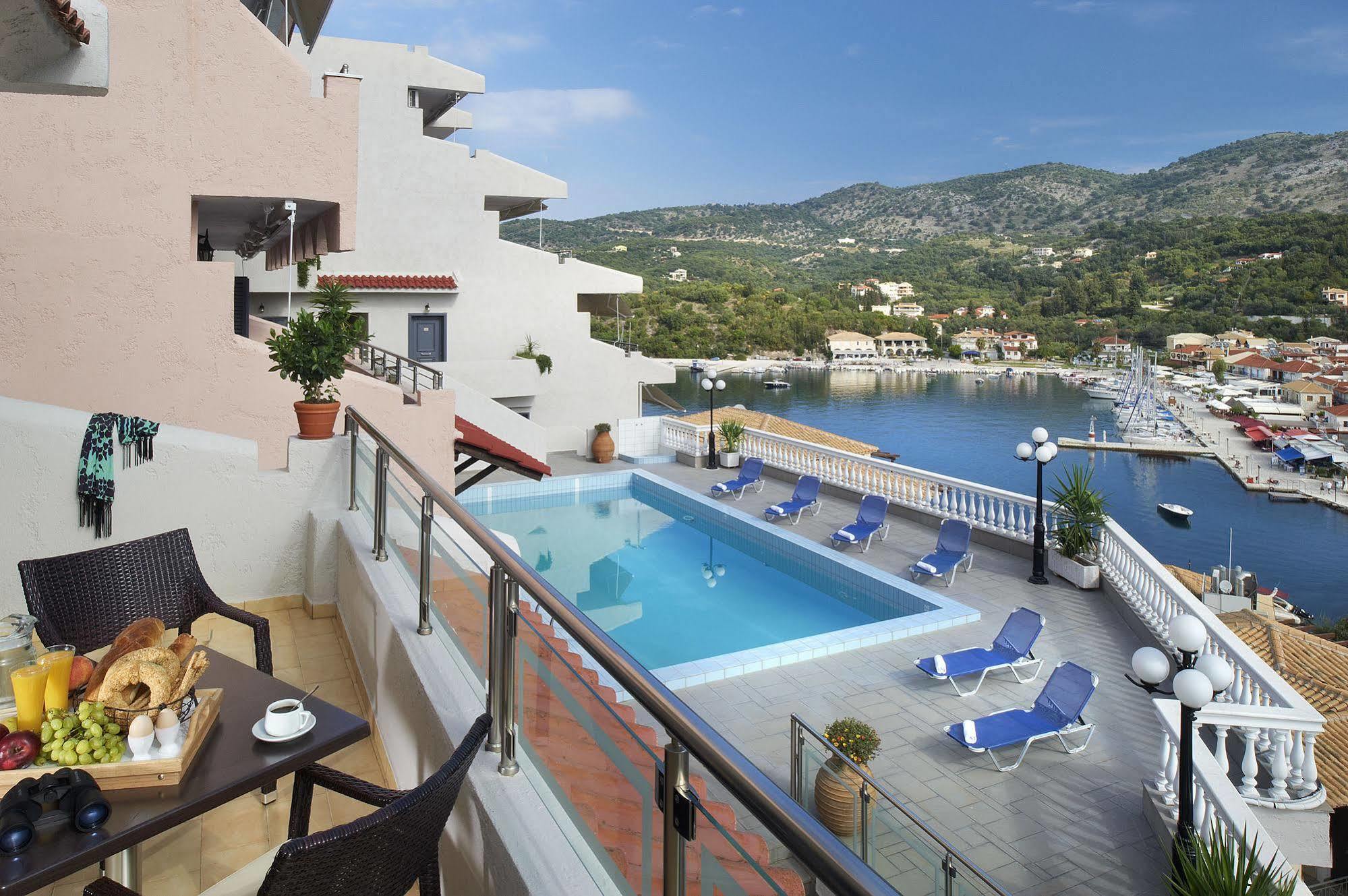 Panorama Botsaris Apartments Sívota エクステリア 写真